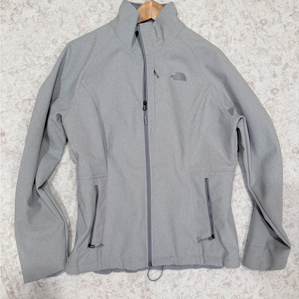 The North Face Women's Light Gray Softshell Utility Jacket
